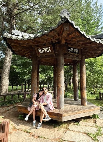 8 Foto Prilly Latuconsina di Nami Island, Bergaya Couple Bareng Pacar