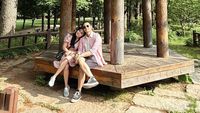 8 Foto Prilly Latuconsina di Nami Island, Bergaya Couple Bareng Pacar