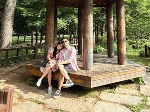 8 Foto Prilly Latuconsina di Nami Island, Bergaya Couple Bareng Pacar 8 Foto Prilly Latuconsina di Nami Island, Bergaya Couple Bareng Pacar