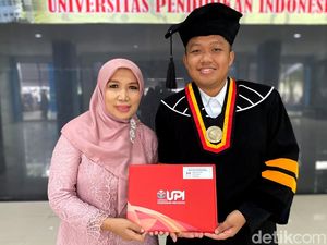 Lika-Liku Rahadian, Mahasiswa Autistik Lulus S2 di UPI dalam 2,5 Tahun Lika-Liku Rahadian, Mahasiswa Autistik Lulus S2 di UPI dalam 2,5 Tahun