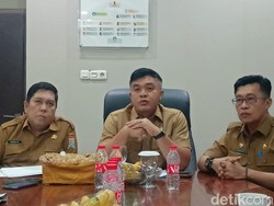Pemkot Palembang Segera Bagikan Seragam Gratis untuk SD dan SMP