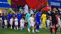Di Grup B, ada Kuwait yang kemasukan 20 gol dalam 10 pertandingan. Kuwait terbenam di dasar klasemen setelah tidak pernah menang, imbang lima kali, dan kalah lima kali. Foto: NurPhoto via Getty Images/NurPhoto