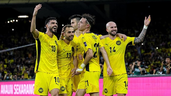 Timnas Malaysia Pertandingan kedua Grup F kualifikasi Piala Asia mempertandingkan Malaysia vs Vietnam. Duel berlangsung di Stadion Bukit Jalil, Kuala Lumpur, Kamis (10/6/2025) malam WIB.
