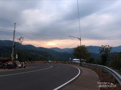 Kenalin Ini Wisata Bukit Clongop, Kintamani Van Java