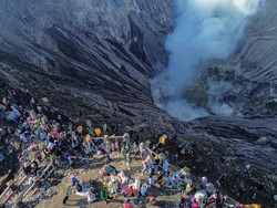 Kawasan Gunung Bromo Ditutup Mulai 30 Mei untuk Ritual Yadnya Kasada