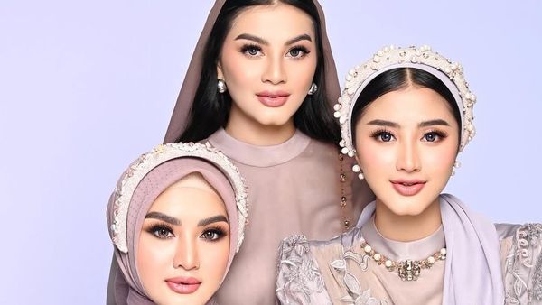 7 Pesona Ghea Youbi dan 2 Kakak yang Punya Dagu Belah, Kecantikannya Unik