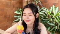 10 Momen Casen, Istri Marshel Widianto Saat Makan Steak dan Gelato