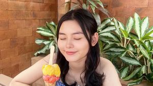 10 Momen Casen, Istri Marshel Widianto Saat Makan Steak dan Gelato