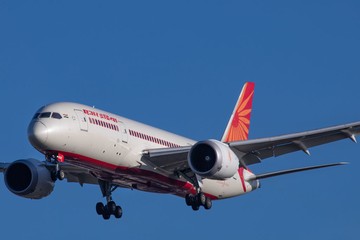Boeing 787 Dreamliner Jatuh dan Meledak, Pakar Curigai Ini