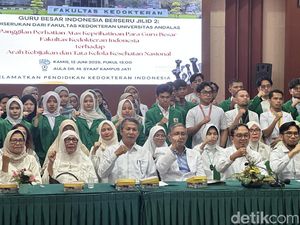 Guru Besar FK Unand Kritik Kebijakan Menkes Guru Besar FK Unand Kritik Kebijakan Menkes