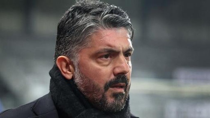 Gennaro Gattuso Marseillles Italian head coach Gennaro Gattuso looks on prior to the French L1 football match between Stade Brestois 29 (Brest) and Olympique de Marseille (OM) at the Francis-Le Ble stadium in Brest, western France, on February 18, 2024. (Photo by FRED TANNEAU / AFP)