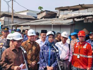 Pramono Minta Tak Ada Warga Baru di Muara Angke Usai Tanggul Rob Dibangun Pramono Minta Tak Ada Warga Baru di Muara Angke Usai Tanggul Rob Dibangun
