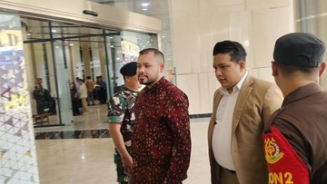 Ibrahim Arief Stafsus Nadiem Diperiksa Kejagung di Kasus Pengadaan Laptop