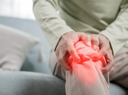 Dokter Ungkap Penyebab Nyeri Lutut Akibat Duduk Terlalu Lama