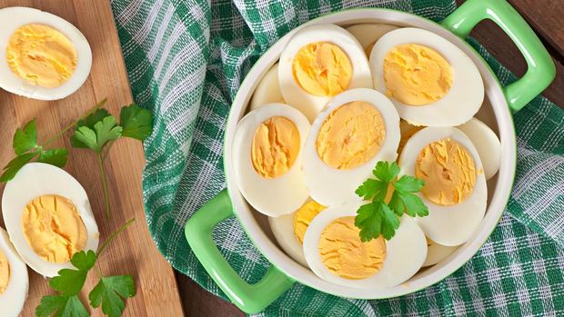 Ilustrasi putih telur, telur rebus