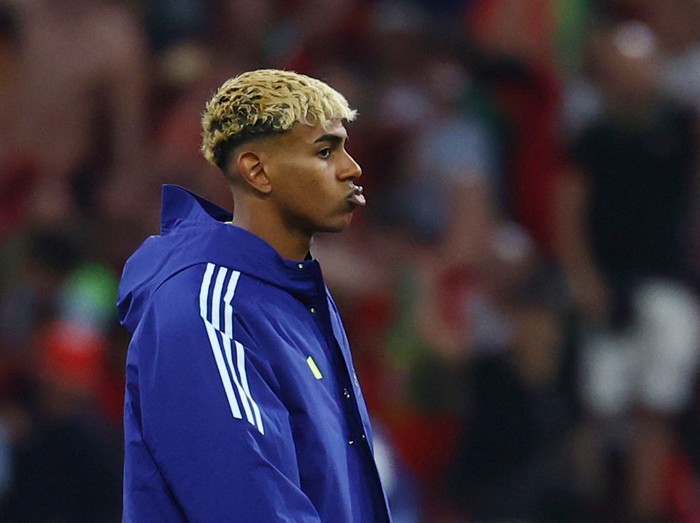 Lamine Yamal Soccer Football - Nations League - Final - Portugal v Spain - Allianz Arena, Munich, Germany - June 8, 2025 Spains Lamine Yamal looks dejected after the match REUTERS/Kai Pfaffenbach