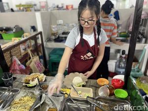 Nasi Uduk Betawi Enak Racikan Koko Cici, Harganya Mulai Rp 18 Ribu Nasi Uduk Betawi Enak Racikan Koko Cici, Harganya Mulai Rp 18 Ribu