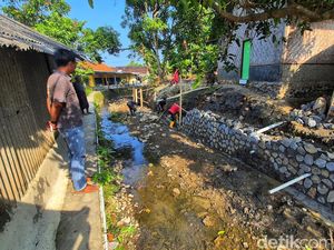 Normalisasi 2 Sungai Penyebab Banjir di Palabuhanratu Dimulai Normalisasi 2 Sungai Penyebab Banjir di Palabuhanratu Dimulai
