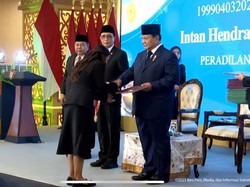 Prabowo Naikkan Gaji Hakim hingga 280%