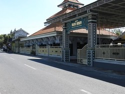 Maling di Pasuruan Dimassa Setelah Diteriaki dari Speaker Masjid