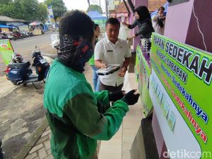 Semangat Berbagi Lewat Program Sedekah Sarapan Pagi UMKM Ciamis Semangat Berbagi Lewat Program Sedekah Sarapan Pagi UMKM Ciamis
