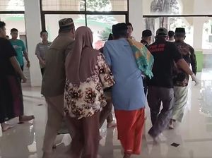 Imam Masjid di Bantaeng Meninggal Saat Salat Sunah Jelang Jumatan Imam Masjid di Bantaeng Meninggal Saat Salat Sunah Jelang Jumatan