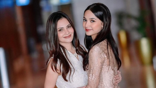 Update Informasi Selebriti InsertLive : Dulu Teriak 'Mamaaa!', Kini Sydney Bikin Cut Tari Belajar Melepaskan