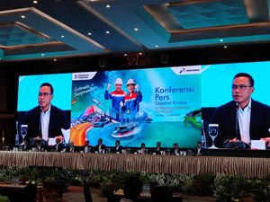 Pertamina Pastikan Tak Tambah Kuota Impor Minyak, Cuma Alihkan ke AS