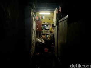 Gang di Bandung yang Jarang Tersentuh Sinar Matahari