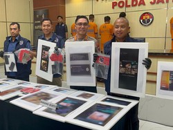 Polisi Duga Ada Kemungkinan Anggota Grup Gay dari Luar Jatim