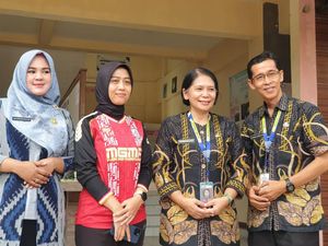 Guru di Daerah Minta Tunjangan Ditransfer Langsung Per Bulan