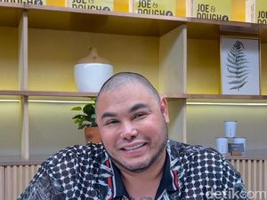 Ivan Gunawan Capek Lihat Muka Sendiri: Gue Lagi, Gue Lagi Ivan Gunawan Capek Lihat Muka Sendiri: Gue Lagi, Gue Lagi