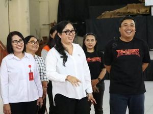Ketua TP PKK Tabanan Tinjau Latihan Senam Nangun Sat Kerthi Loka Bali Ketua TP PKK Tabanan Tinjau Latihan Senam Nangun Sat Kerthi Loka Bali