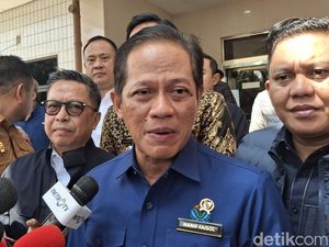 Menteri LH Ungkap Penyebab Kondisi Udara Jakarta Tak Sehat Menteri LH Ungkap Penyebab Kondisi Udara Jakarta Tak Sehat