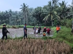 Hilang 2 Hari, Pria Hanyut di Sungai Progo Magelang Ditemukan Tewas Hilang 2 Hari, Pria Hanyut di Sungai Progo Magelang Ditemukan Tewas