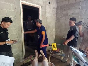 Rekonstruksi Mutilasi di Pesisir Selatan, Tersangka Goreng-Makan Daging Korban Rekonstruksi Mutilasi di Pesisir Selatan, Tersangka Goreng-Makan Daging Korban