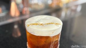 Puas Makan Steak hingga Racikan Mocktail Unik di Kafe Hotel Mewah Ini