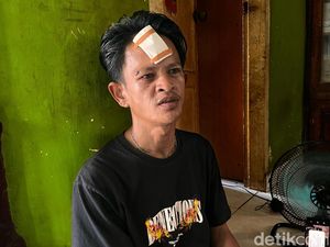 Debby Dikeroyok 5 Pria karena Dituduh Cepu Usai Antar Wanita ke Pulau Pandan Debby Dikeroyok 5 Pria karena Dituduh Cepu Usai Antar Wanita ke Pulau Pandan
