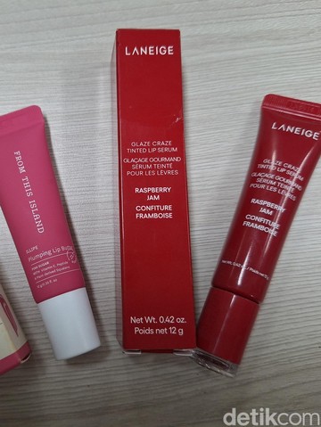 Review Pelembap Bibir Viral: Laneige Glaze Craze &amp; From This Island Lip Butter