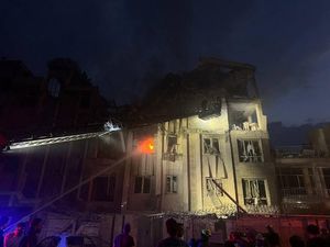 Lagi-lagi Rumah Sakit di Iran Jadi Korban Serangan Israel, Begini Situasinya Lagi-lagi Rumah Sakit di Iran Jadi Korban Serangan Israel, Begini Situasinya