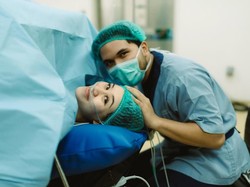 Selamat! Thariq-Aaliyah Sambut Anak Pertama, Ahmad Arash Omara Thariq