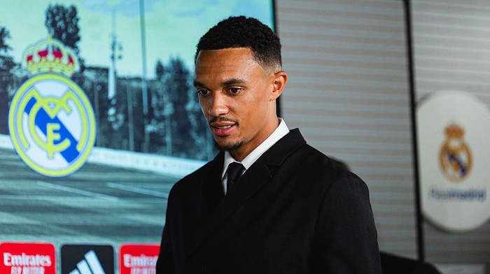 MADRID, SPAIN - JUNE 12: Trent Alexander-Arnold speaks at a press conference during his unveiling as a new player of Real Madrid at Ciudad Real Madrid on June 12, 2025 in Madrid, Spain. (Photo by Alberto Gardin/Eurasia Sport Images/Getty Images)