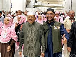 Ustaz Abdullah Bahreisy 25 Kali Naik Haji, Hadapi Aneka Karakter Jemaah