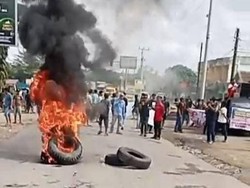 Tolak Penambangan Emas di Muratara, Warga Demo hingga Blokir Jalan