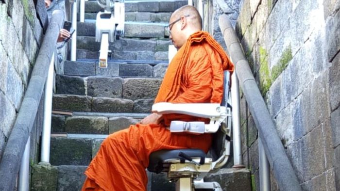 Video: Wujud Stairlift di Candi Borobudur yang Ramai Disorot