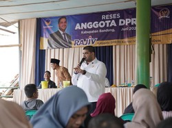 Reses di Bandung, Anggota Komisi IV Dicurhati soal Pupuk Subsidi-Alsintan