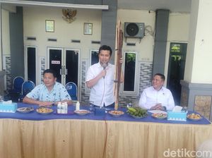 IKM Tahu Tropodo Dilarang Bakar Plastik, Pelanggar Terancam Sanksi Hukum IKM Tahu Tropodo Dilarang Bakar Plastik, Pelanggar Terancam Sanksi Hukum