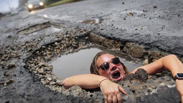 Editan Jagoan Photoshop Ini Bikin Melotot dan Ngakak