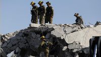 Rudal Iran Menghantam Israel, Darah Tumpah di Rishon LeZion