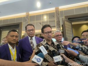 Kata Menkes Soal Keluarga Pasien Paksa Buka Masker Dokter RSUD Sekayu Kata Menkes Soal Keluarga Pasien Paksa Buka Masker Dokter RSUD Sekayu